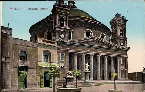 Ak Malta, Musta Dome