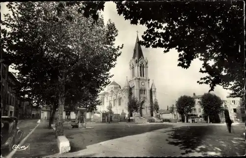 Ak Oullins Lyon Rhône, La Place et l'Eglise St-Martin