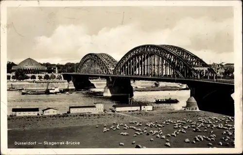 Ak Düsseldorf am Rhein, Skagerrak-Brücke