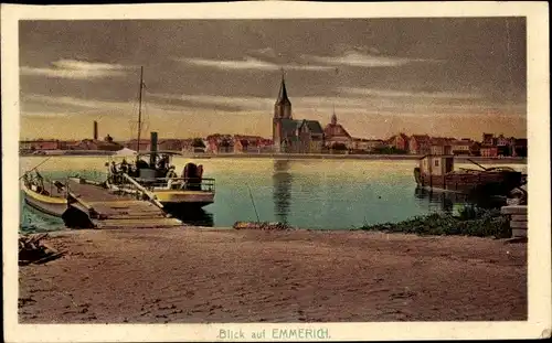 Ak Emmerich an Niederrhein, Blick über den Fluss zum Ort, Kirche, Fähre