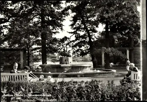 Ak Zwickau in Sachsen, Schwanenbrunnen