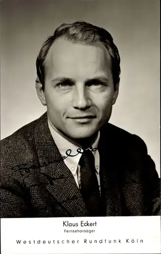 Ak Fernsehmoderatorin Klaus Eckert, Portrait, Autogramm