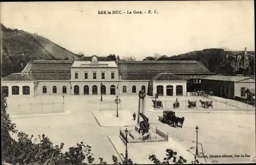 Ak Bar le Duc Meuse, vue générale de la Place de la Gare