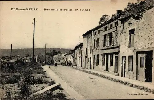 Ak Dun sur Meuse, Rue de la Marsille, in Trümmern