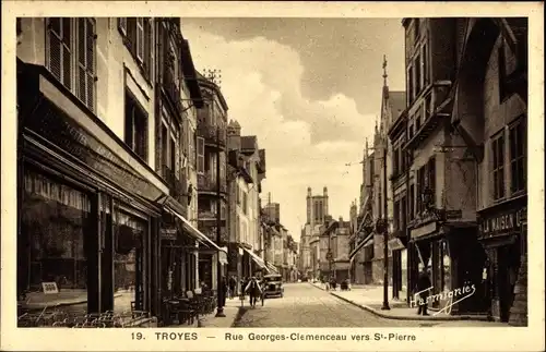 Ak Troyes Aube, Rue Georges Clemenceau bis Saint Pierre