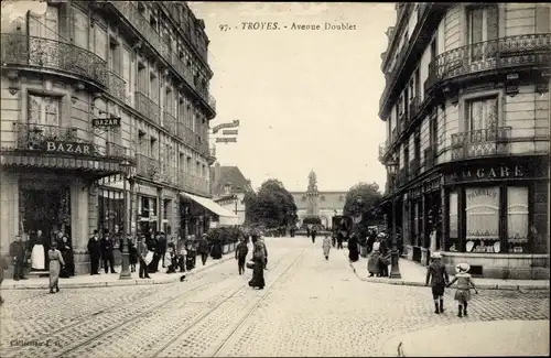 Ak Troyes Aube, Avenue Doublet, Station Restaurant, Basar