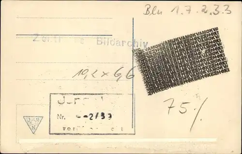 Ak Berlin, Generalstreik 1919, Straßenkämpfe, Zweifronten Barrikade, Schützenstraße, Spartakisten