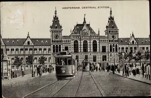 Ak Amsterdam Nordholland Niederlande, Centraal Staation, Straßenbahn