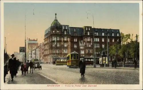 Ak Amsterdam Nordholland Niederlande, Victoria Hotel met Damrak