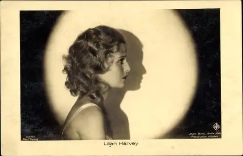 Ak Schauspielerin Lilian Harvey, Portrait im Profil, Schattenbild