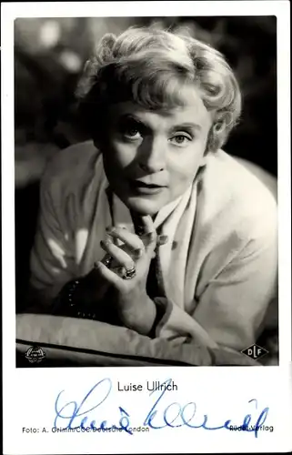 Ak Schauspielerin Luise Ullirch, Portrait, Autogramm