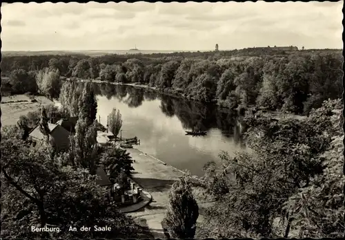 Ak Bernburg an der Saale, An der Saale