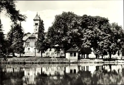 Ak Bad Klosterlausnitz in Thüringen, Schwanenteich, Kirche