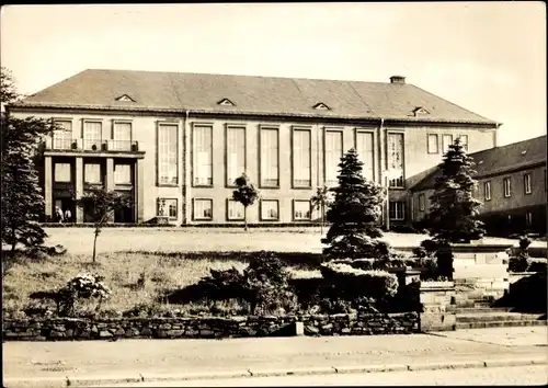 Ak Oelsnitz im Erzgebirge, Clubhaus Hans Marchwitza