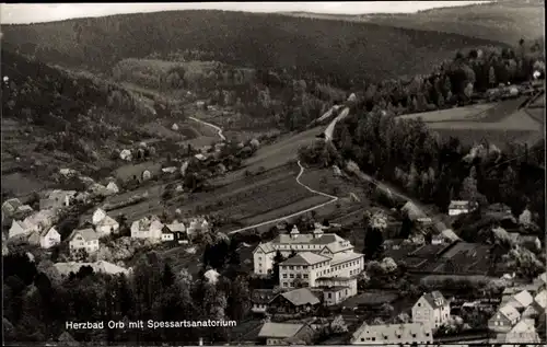 Ak Bad Orb im Spessart, Spessartsanatorium, Blick auf den Ort