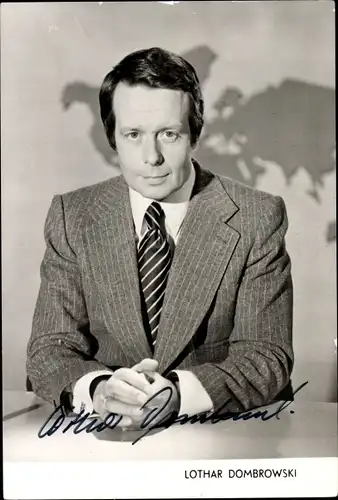 Ak Journalist und Moderator Lothar Dombrowski, SWF, WDR, Autogramm