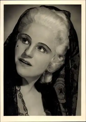 Foto Opernsängerin Irma Beilke, Portrait
