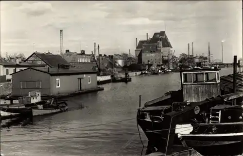 Ak Wittenberge an der Elbe Prignitz, Hafen, Schiffe