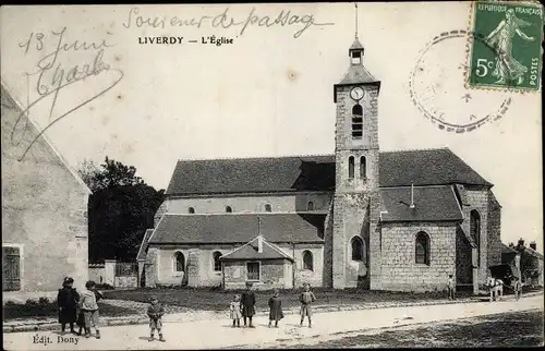 Ak Liverdy en Brie Seine et Marne, L'Eglise