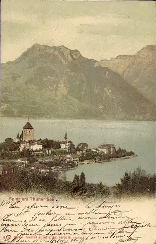 Ak Spiez am Thuner See Kanton Bern, Blick über Ort mit Gebirge und See