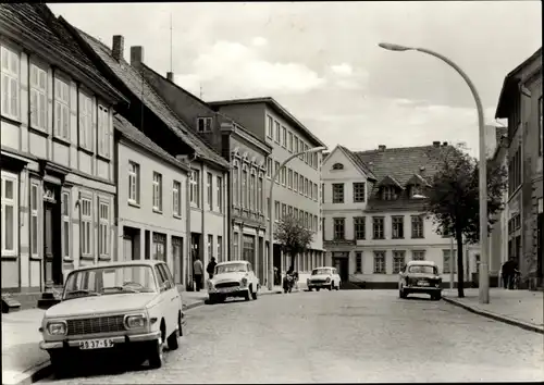 Ak Parchim in Mecklenburg, Phillip Müller Straße, Wartburg Auto