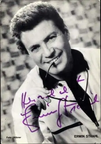 Ak Schauspieler Erwin Strahl, Portrait, Autogramm, Brille