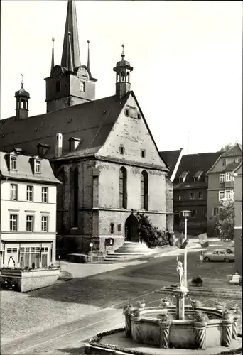 Ak Pößneck in Thüringen, Stadtkirche, Marktbrunnen