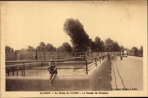 Ak Albert Somme, Das Schwimmbad, Das H. Potez-Stadion