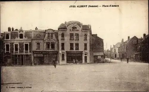 Ak Albert Somme, Place d&#39;Armes