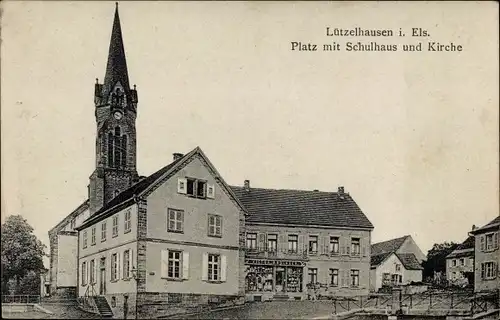 Ak Lutzelhouse Lützelhausen Elsass Bas Rhin, Platz mit Schulhaus und Kirche