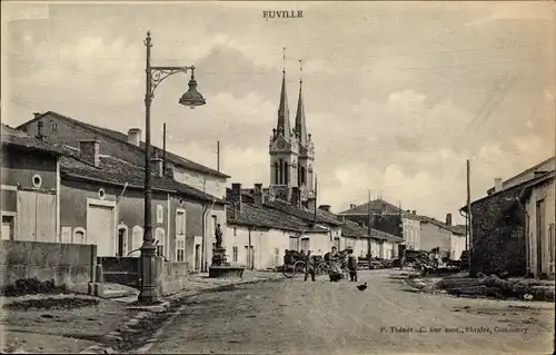 Ak Euville Meuse, Straßenpartie, Straßenlampe, Kirche
