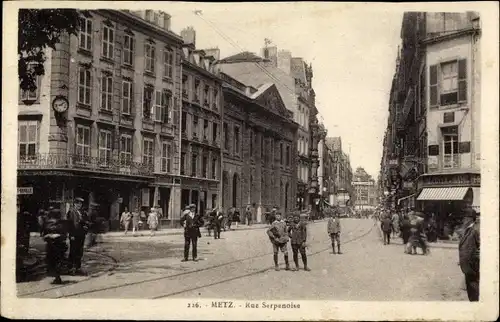 Ak Metz-Moselle, Rue Serpenoise