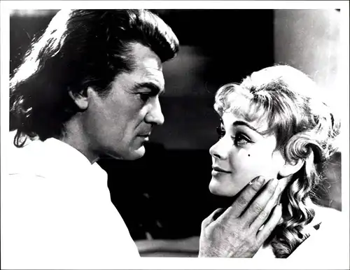 39 Pressefotos Jean Marais, Portraits und Filmszenen