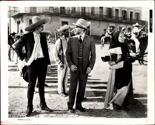 66 Pressefotos Marlon Brando, Anthony Quinn, Viva Zapata!