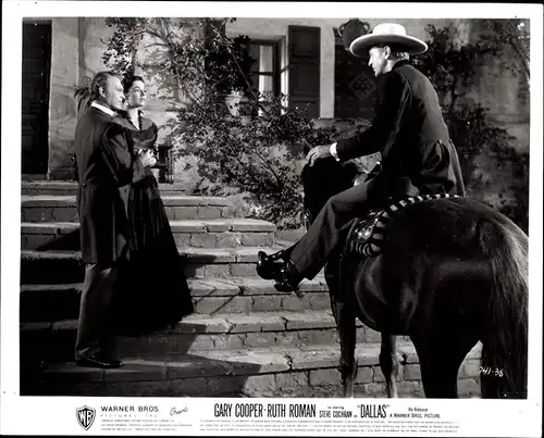 51 Pressefotos Gary Cooper, Dallas, Filmszenen