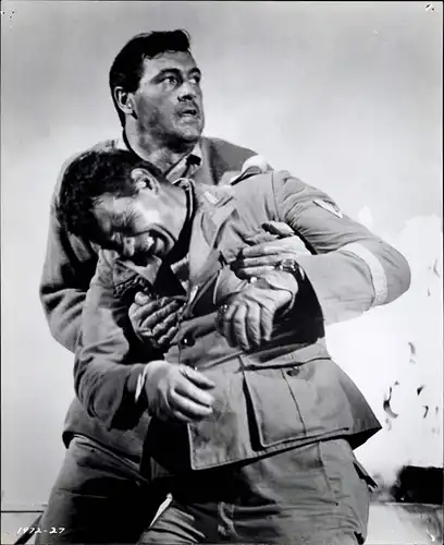 27 Pressefotos Rock Hudson, George Peppard, Tobruk, Filmszenen