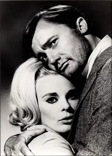 58 Pressefotos Elke Sommer, Portraits und Filmszenen