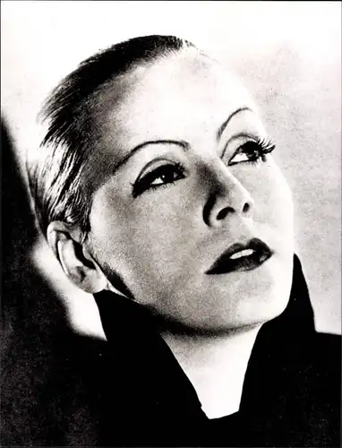 59 Pressefotos Greta Garbo, Portraits und Filmszenen+