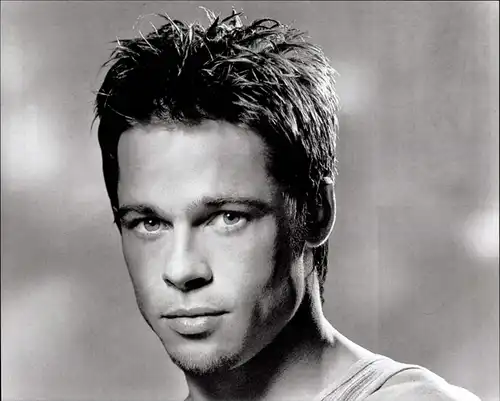 54 Pressefotos Brad Pitt, Portraits und Filmszenen