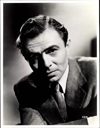 46 Pressefotos James Mason, Portraits und Filmszenen