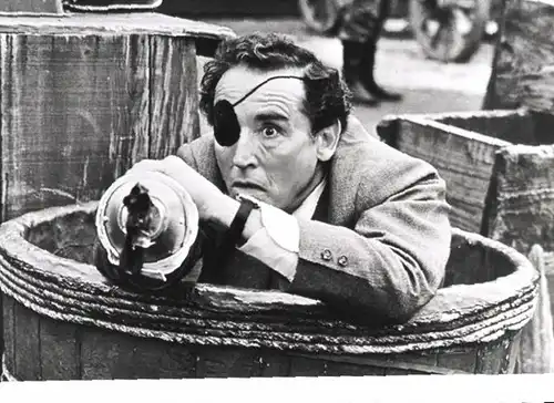 37 Pressefotos Vittorio Gassman, Portraits und Filmszenen