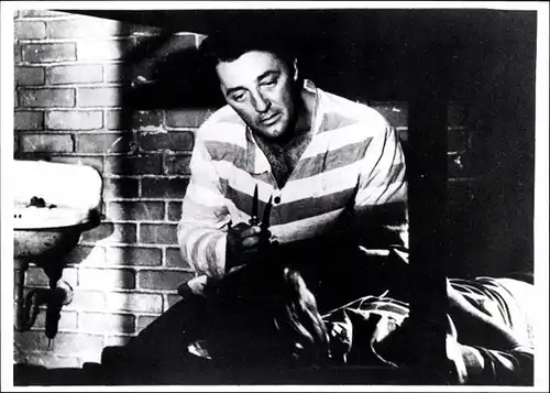 40 Pressefotos Robert Mitchum, Portraits und Filmszenen