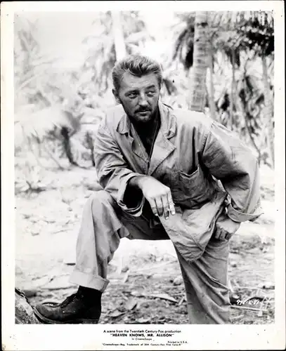 67 Pressefotos Robert Mitchum, Portraits und Filmszenen