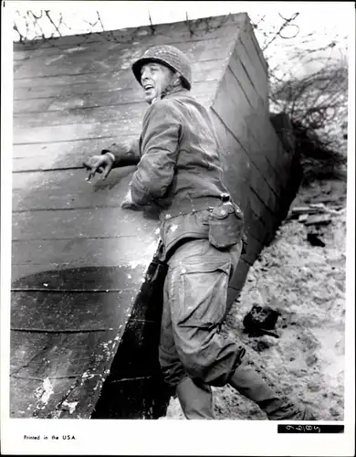 41 Pressefotos Robert Mitchum, Portraits und Filmszenen