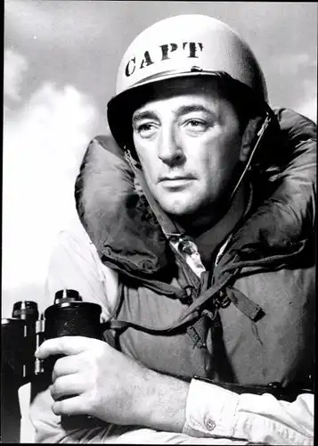 41 Pressefotos Robert Mitchum, Portraits und Filmszenen