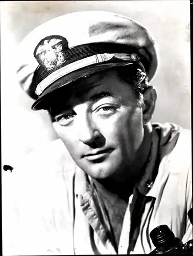 41 Pressefotos Robert Mitchum, Portraits und Filmszenen