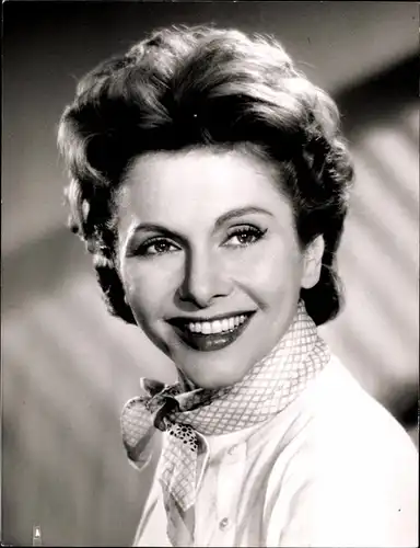 81 Pressefotos Hertha Feiler Portraits und Filmszenen