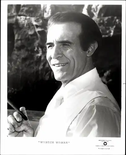 29 Pressefotos Ricardo Montalbán, Portraits und Filmszenen