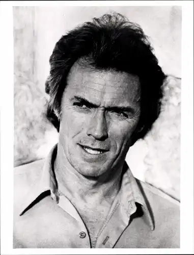 48 Pressefotos Clint Eastwood, Portraits und Filmszenen