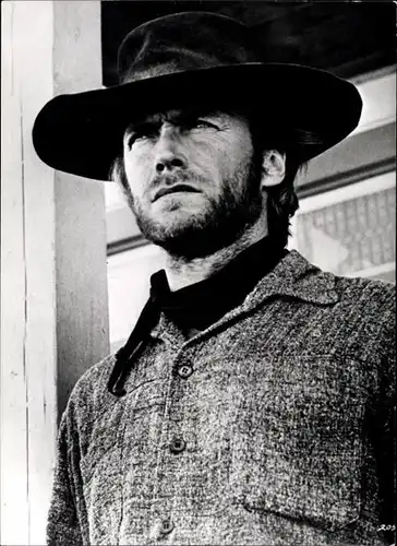 48 Pressefotos Clint Eastwood, Portraits und Filmszenen